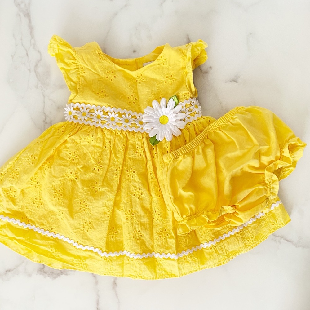 Infant Yellow Summer Dress Daisy - Size 18 months